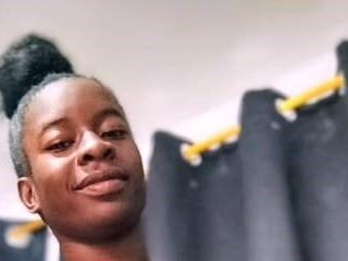 Ebony Babe 