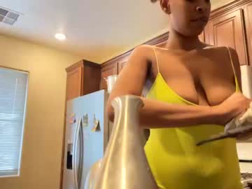 cum2charmxx